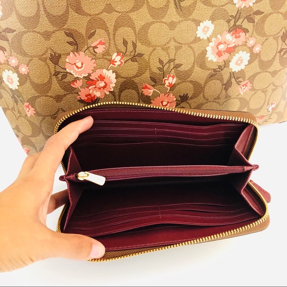 Coach khaki coral multi prairie daisy print wallet - Picture 6 of 6
